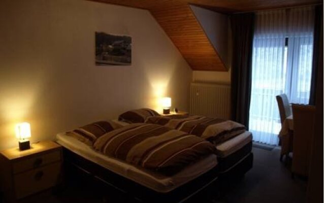 Bed&Breakfast Eifelpension Brückenschenke
