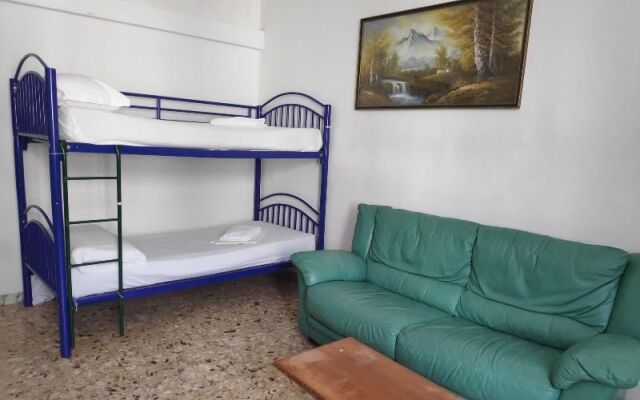 HostelRoma