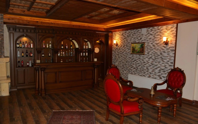 Reis Inn Hotel Kazdaglari