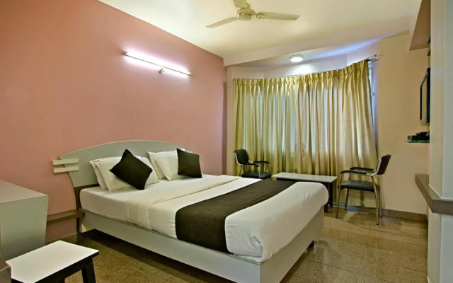 Mannars Residency