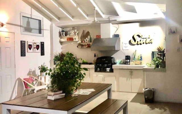 Palm Beach C, Charmingquiet Apt,wifi,beach Close,