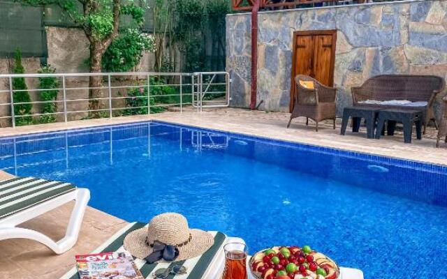 Havuzlu Mustakil Lüx Villa Doğa SAPANCA 150 MT2