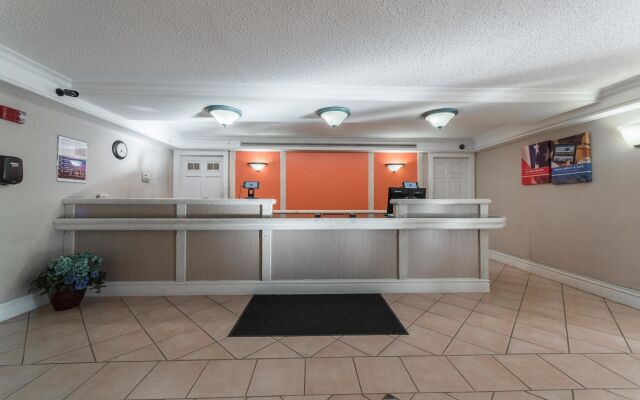 Motel 6 Hazelwood, MO