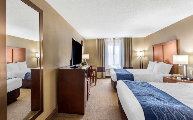 Comfort Inn Gurnee near Six Flags