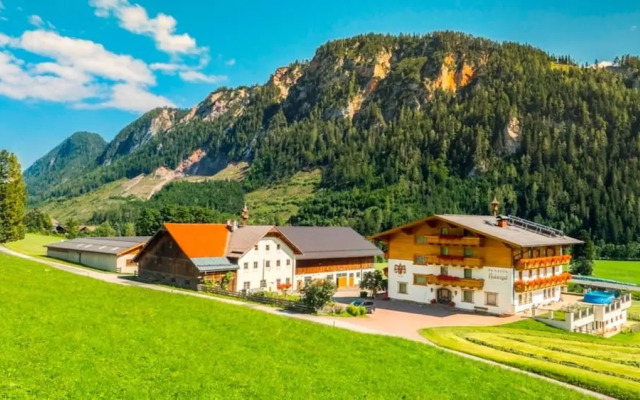 Compact Apartment in Radstadt With Balcony