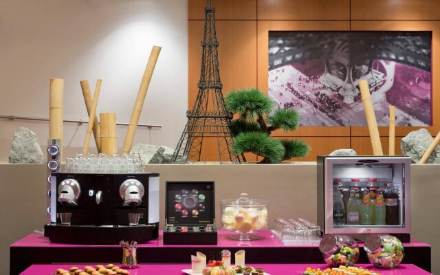 Mercure Paris Centre Tour Eiffel Hotel