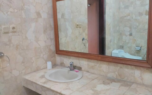 Hotel Istana Permata Juanda