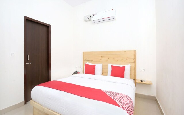 OYO 12351 Hotel Chandigarh
