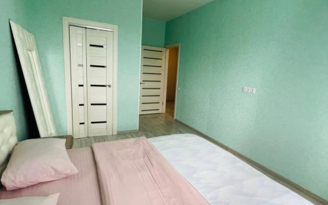 Pritomskij 15 Dvuhkomnatnye apartamenty rjadom s Ledovym dvortsom