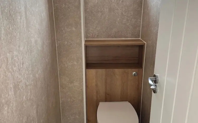 Stafford Cosy Retreat - 2 Bedroom House