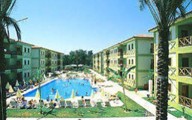 Club Lagonya Garden