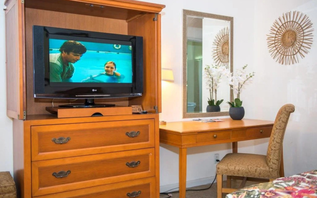 Shore Haven Resort Inn