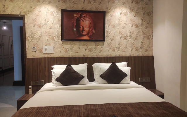 Hotel Obsidian Blue