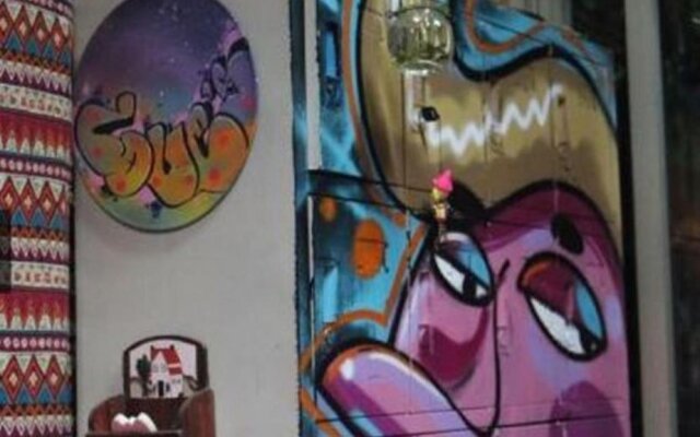 Lover Family Youth Hostel