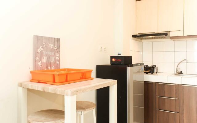 Comfort Living 2Br At Springlake Summarecon Bekasi Apartment