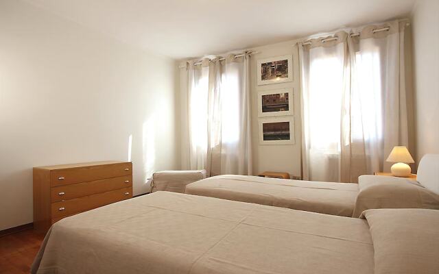 City Apartments - Lara