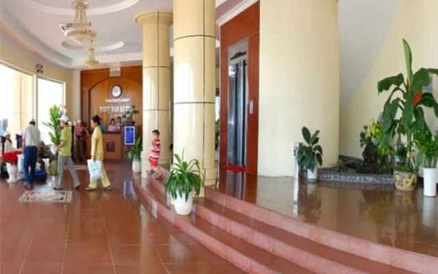 Thuy Van Hotel