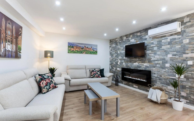 Apartamentos Reina Isabel