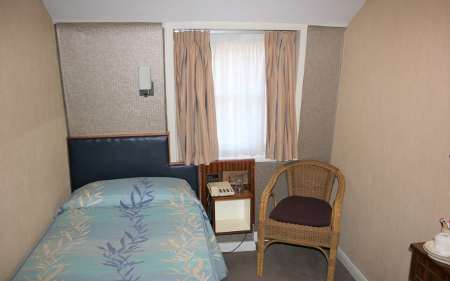 Mitre House Hotel
