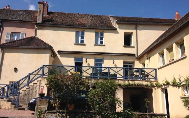 Hôtel Restaurant La Borne Impériale