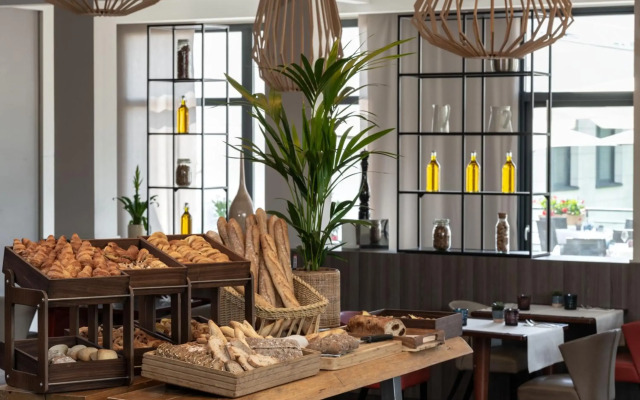 Paris Marriott Charles de Gaulle Airport Hotel