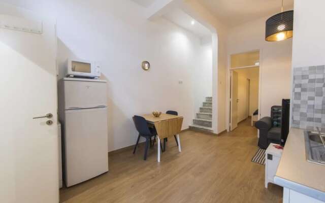 Fresh One Bedroom Apartment In Noble Principe Real