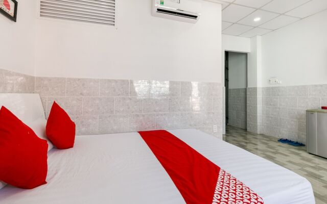 OYO 409  Vinh Phu Gia Hotel