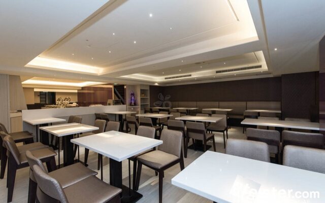 KDM Hotel