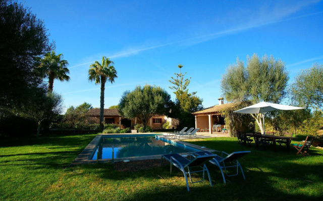 Bou Ros Finca Can Nadal