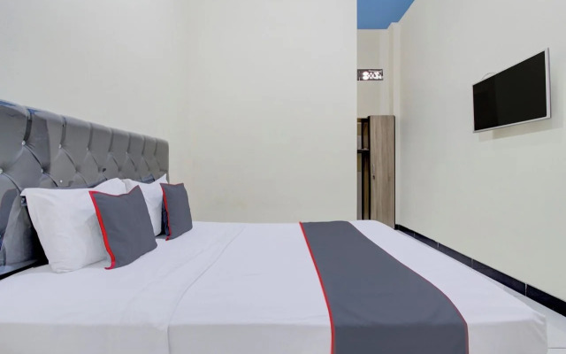 Hotel O Solo near Solo Safari formerly RR Guesthouse