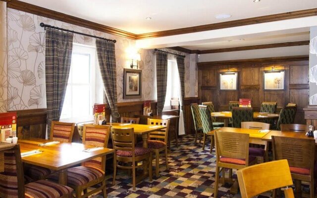 Premier Inn Glastonbury