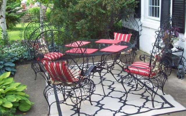 Danner House B&B