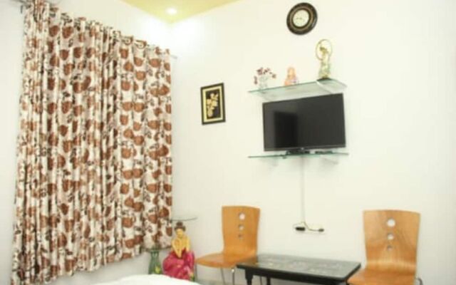 Udaipur Lake City Home Stay