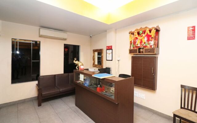 OYO 2484 Hotel Silver Star