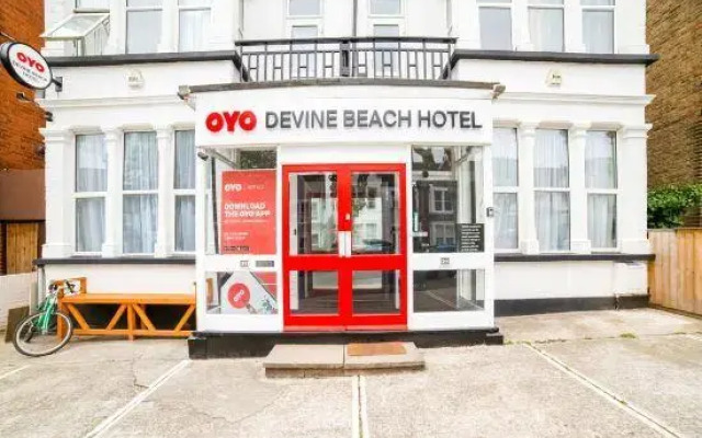 OYO Devine Beach Hotel, Westcliff Southend-On-Sea