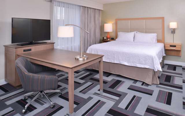 Hampton Inn & Suites Ames