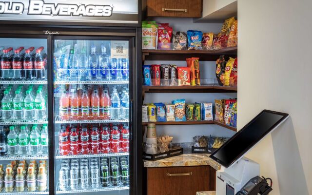 The Yorktowne Hotel, Tapestry Collection by Hilton