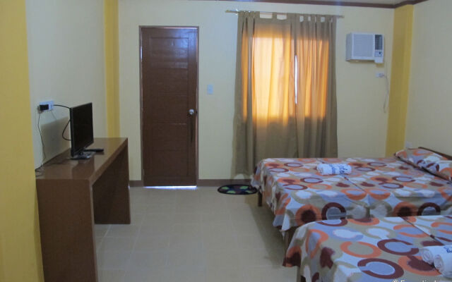 White Beach Hotel Puerto Galera powered by Cocotel