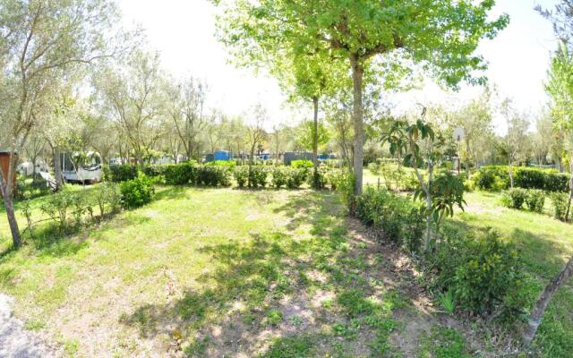 Happy Camp mobile homes in Camping Village Paestum