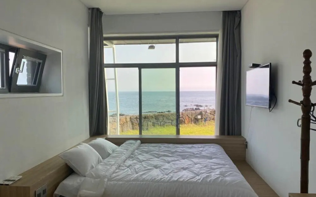 Ocean View Jeju Guesthouse - Hostel