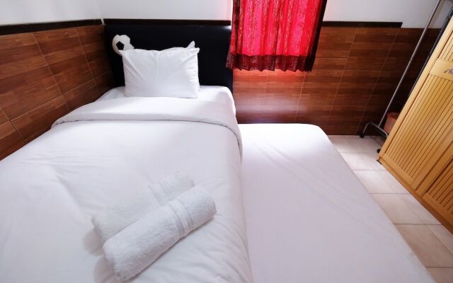 Cozy Mediterania Palace Kemayoran near to Jiexpo Kemayoran