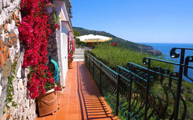 Casa Orrico - Blue Grotto