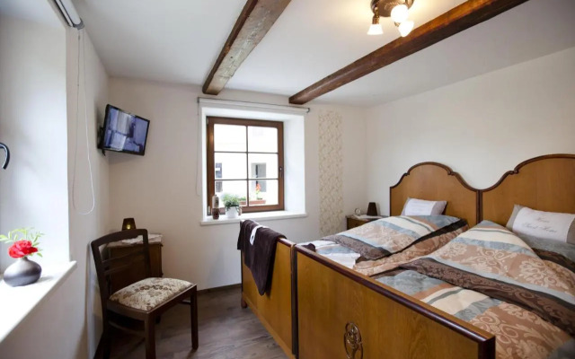 Pension "Alte Schmiede" Zabeltitz