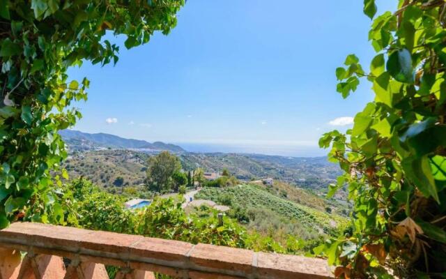 Casa Rosa Frigiliana by Ruralidays