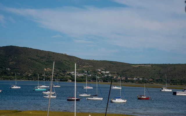 Waterfront- 11 South Quay