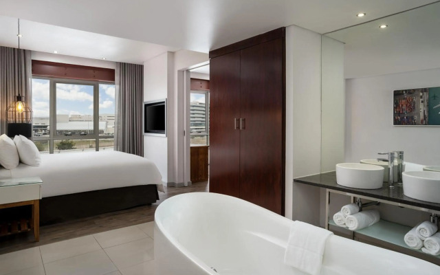Protea Hotel by Marriott O.R. Tambo Airport