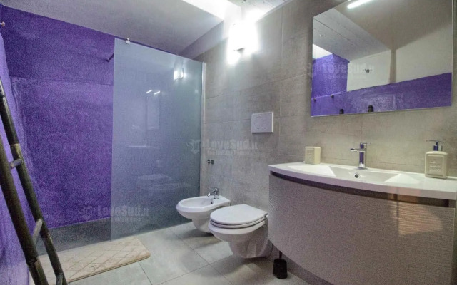 Apt A - Beach View Villa Controvento