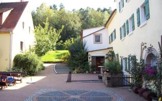 Gotzenmuehle Landgasthof (Adults only)
