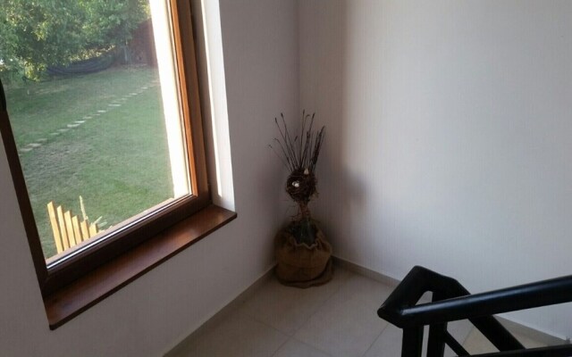 Inviting 1-bed Apartment in Aleksandrovo