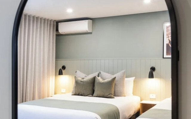 The Clairfield Hotel